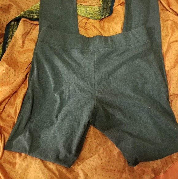 Aeropostale Pants - FREE WITH BUNDLE PURCHASE Aeropostale Leggings